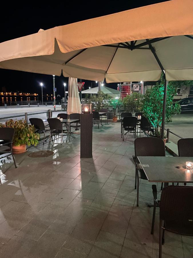 Zum Goldenen Loewen Hotel