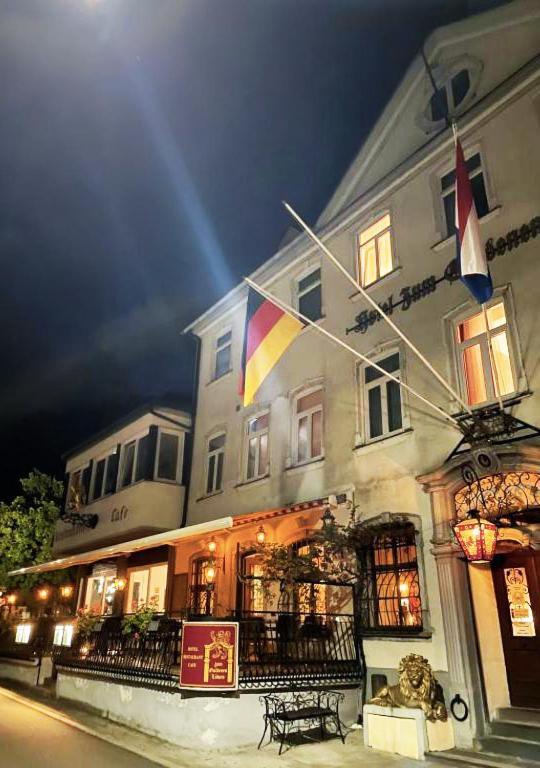 Hotel Zum Goldenen Löwen 2*