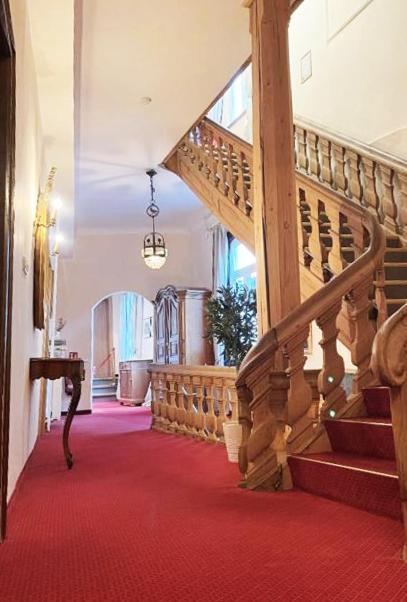 Zum Goldenen Löwen Hotel 2*