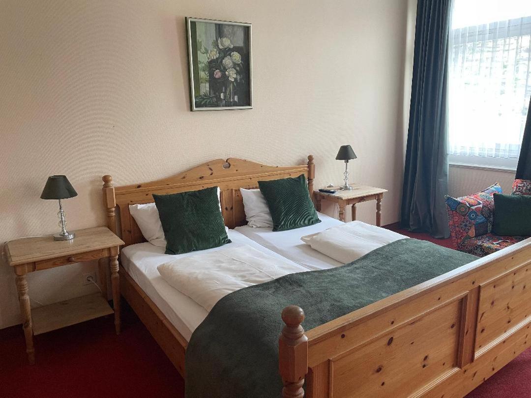 Zum Goldenen Löwen Hotel 2*