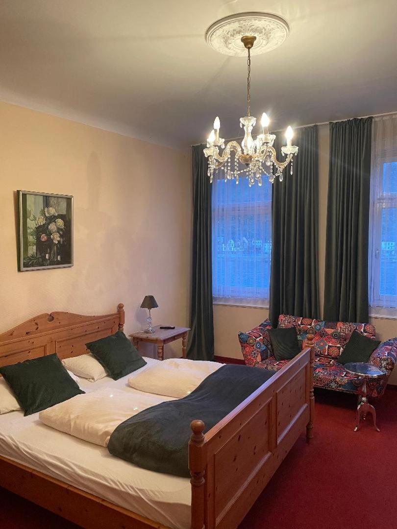 Zum Goldenen Löwen Hotel
